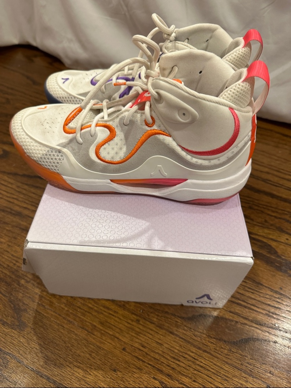 Avoli Mid Sunrise Sunset volleyball shoes women’s 7.5 - Picture 3 of 6